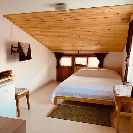 Vita Stulba Guest House Sandanski Exteriör bild